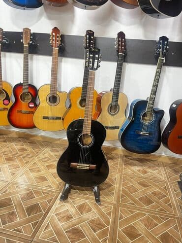 4 струнная гитара маленькая: Акустическая гитара, Fender, 6 струн, Новый, Бесплатная доставка — 1