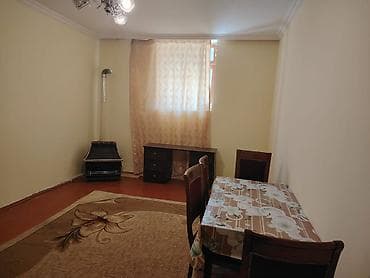 mansarli evler: Sabunçu rayonu, Sabunçu qəsəbəsi. Hamamın yanında 2 otaqlı həyət evi — 4