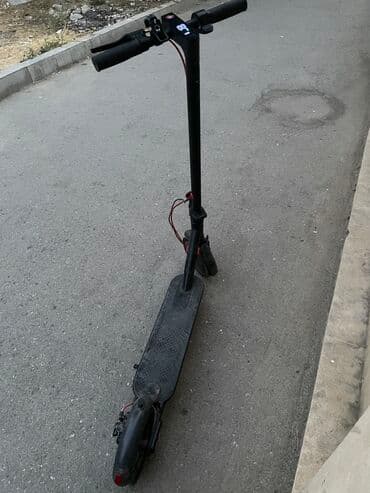 hoverboard qiymeti bakida: İşlənmiş Elektrik samokat 8", 351 - 500 Vt, 26 - 35 km/s, Ünvandan götürmə — 2