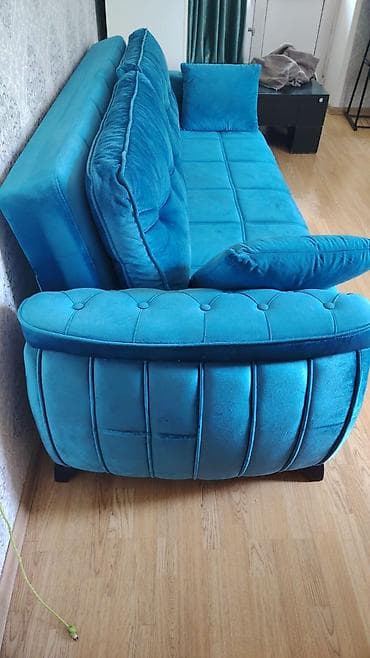 balaca divanlar: Mavi velvet/velur örtüklü üç yerlik divan - Rəng: parlaq firuzə-mavi — 4