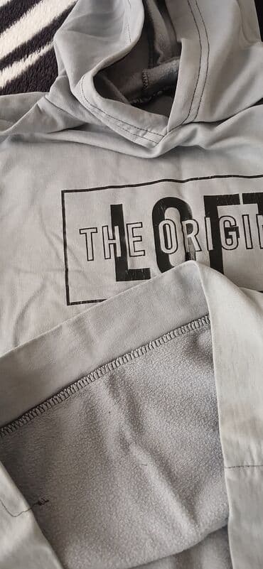 kisi ucun namaz paltari: Boz rəngli başlıqlı svitşot (hoodie) - Ön hissədə “THE ORIGINAL LOFT” — 2