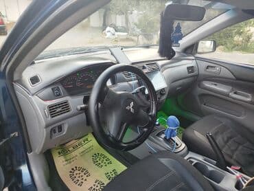 Mitsubishi sedan salonu – geniş və funksional interyer - Avtomatik lalafo.az -da Mitsubishi sedan salonu – geniş və funksional interyer - Avtomatik