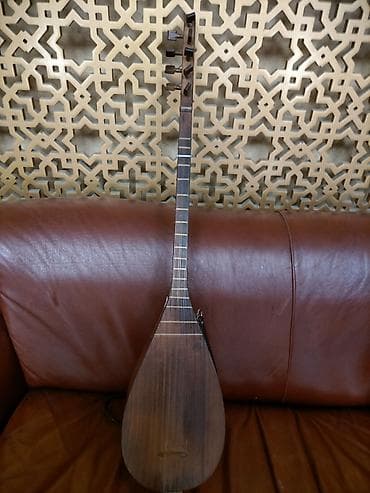 CD, DVD disklər və kassetlər: Usta Xudunun sazidi tecili satilir,saz 70 ci illerin sazidi.Ciddi — 2