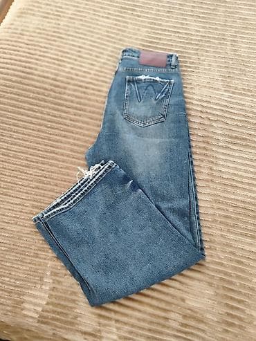 Baş geyimləri: - Məhsul: Qadın şalvarları (2 ədəd) 1) Açıq boz-mavi rəngdə, axıcı — 4