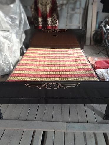 Təknəfərlik çarpayı, Bazasız, Matrassız, Siyirməsiz