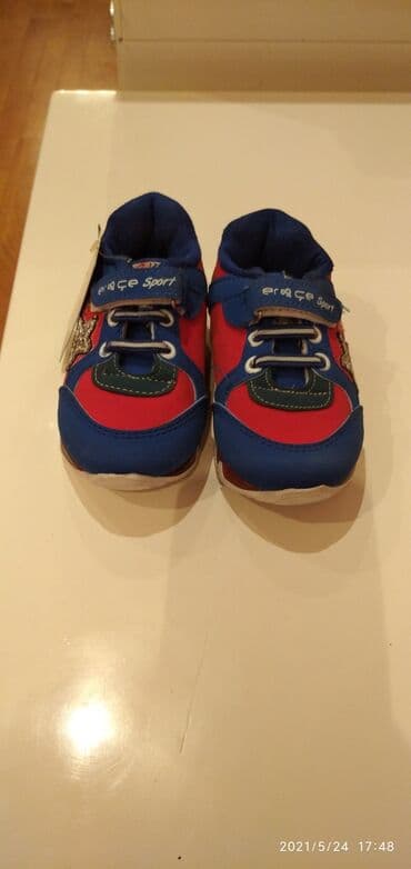 детские электромобили джип: Uşaq üçün işıqlı krossovka.Yenidir.İsigi yanir.Oyuncaq hədiyyəlidir😉 — 1