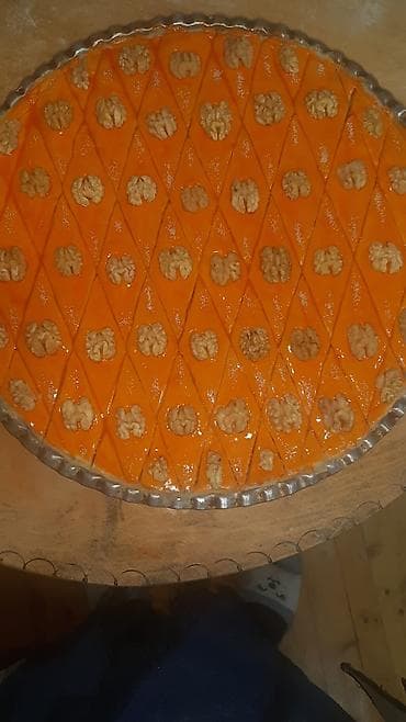 leziz dad qida mmc: Şirniyyat: Azərbaycan paxlavası (şərbətli, qozlu) Təsvir: evde zakaz — 2