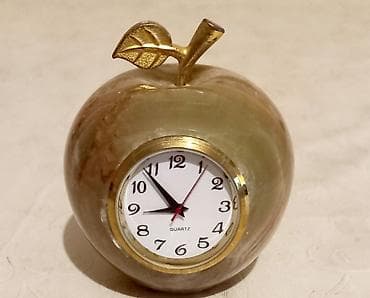 Ev saatları: Masaüstü saatlar, Elektron, Saniyə əqrəbi — 1