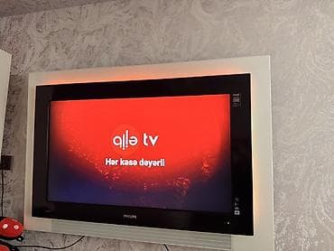 divarda televizor yerleri: Televizor Philips — 2