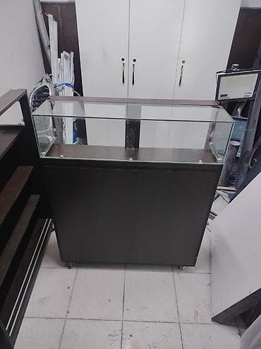 Salam teze kimidi super vezyetdedir iki eded vitrjndi lalafo.az -da Salam teze kimidi super vezyetdedir iki eded vitrjndi
