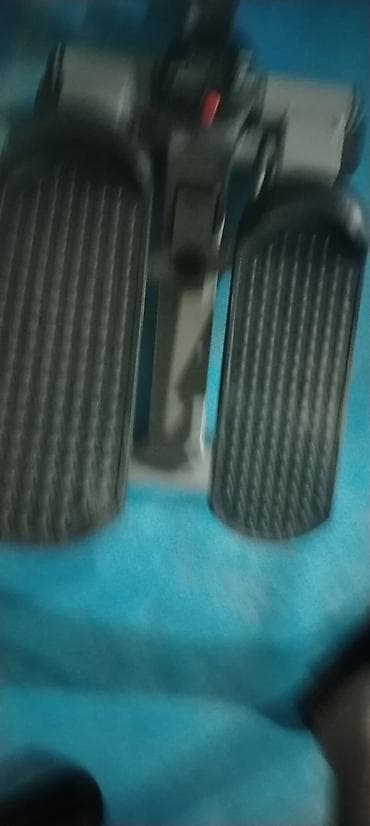 TRENAJOR Mini KARDİO stepper trenajoru - İki böyük sürüşməyə davamlı — 2