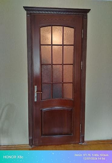 Qonaq otağı üçün İşlənmiş Otaq qapısı Çərçivə ilə, Ünvandan götürmə lalafo.az -da Qonaq otağı üçün İşlənmiş Otaq qapısı Çərçivə ilə, Ünvandan götürmə