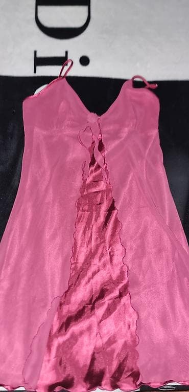 qadin alt paltari mercedes: Məhsul: Qadın gecə köynəyi (neqliyə) Razmer M - Rəng — 1