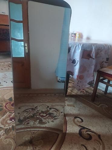 ev qizdiran: Güzgü Döşəmə üstü — 1