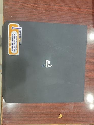 playstation 4 oyunları azerbaycan: Sony PlayStation 4 Pro oyun konsolu - Model: PS4 Pro (üst hissədə — 1
