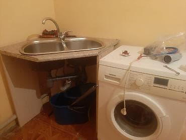 4 otaqlı ev: Köhnə tikili mənzil – geniş otaqlı - 2 ayrı yataq otağı və iri zal - — 9