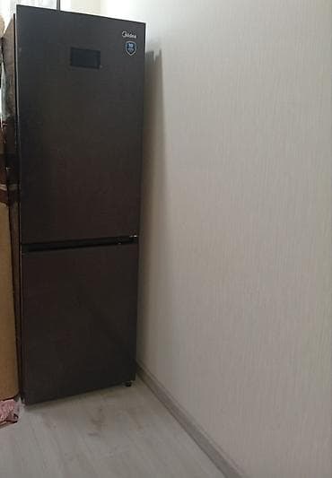 soyuducu atlant: 2 qapılı Midea Soyuducu Satılır, rəng - Qara, Təkərli — 1