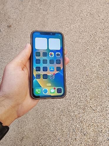 iphone x qiymət: IPhone X, Gümüşü, Face ID — 1