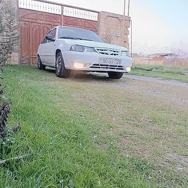 vito disk: Model: Daewoo Nexia (sedan), ağ rəng Kuzov: 4 qapı, arxa spoyler — 10