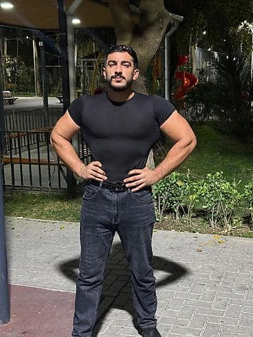 серые мужские футболки: Iş axdaram fərqi yoxdur ne işi olmağın — 1