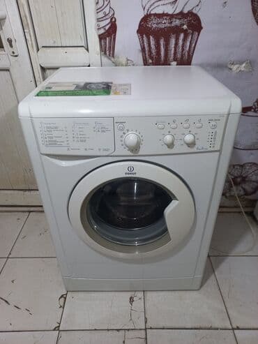 teze paltaryuyan: Paltaryuyan maşın Indesit, 6 kq, İşlənmiş, Avtomat, Qurutma var, Pulsuz çatdırılma — 1
