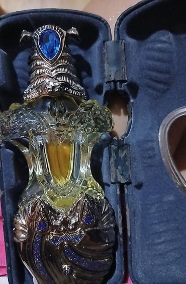 amber elixir eau de parfum: Özəl kolleksiya 750 manata alınıb Məhsul: Qadınlar üçün ətir – “No 33 — 1