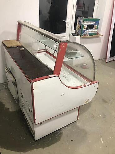 Vitrin Soyuducusu.problemsizdi.eni 0.90 uzunluqu 1.50 endirim var