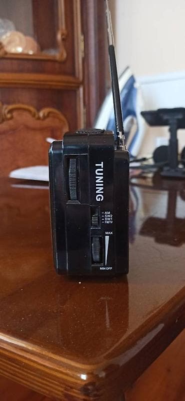 Mobil telefon və aksesuarlar: Radio FM işliyir — 2