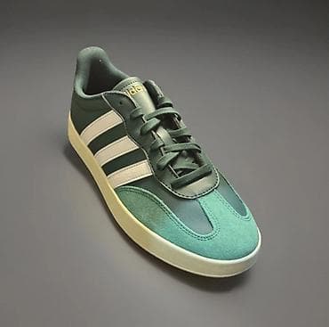 Мужская обувь: Adidas Barreda - Green
Amerikadan yeni gəlib, qutusu var. Ölçü 45 — 1