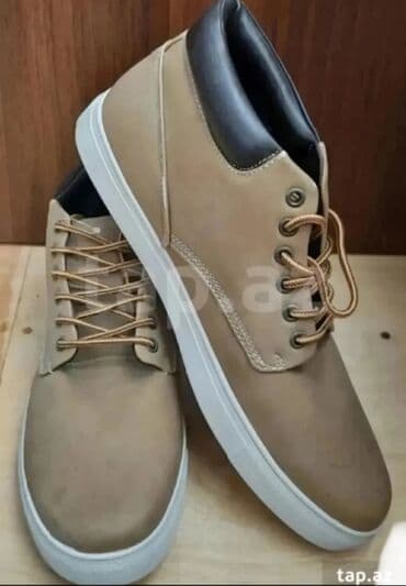 Ayaqqabılar: Kişi ayaqqabısı – gündəlik və casual üslub üçün. - Rəng: qum/bej üst — 1