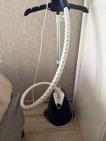 паровой утюг для вертикальной глажки в баку: Отпариватель, Vitek — 1