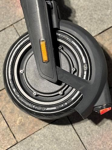 INMOTION elektrik skuteri Əsas xüsusiyyətlər: - Güclü ön işıq və — 8