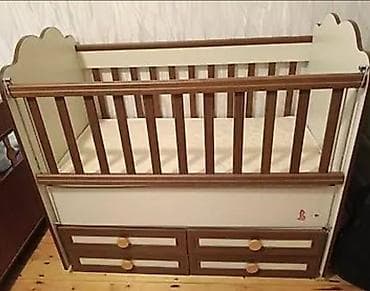 Oğlan və qız üçün, İşlənmiş, Dördbucaq, Beşik, Dəst ilə, Matrassız, Yellənmə mexanizm ilə