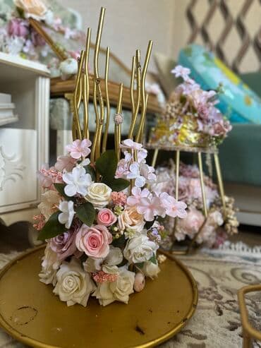 sebet xonca: Her biri ela vezyetdedir. Tek tek qiymeti 20 azn — 2