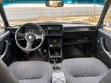 ваза стеклянная прозрачная высокая без узора: Maşın super vəziyətdədir. Mator, karopka və mostunda problemi yoxdu — 3