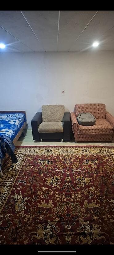 yellencek satilir: Salam, Qaracuxurda 104 saylı məktəbə və. Maşallah market yaxın 10 daş — 4