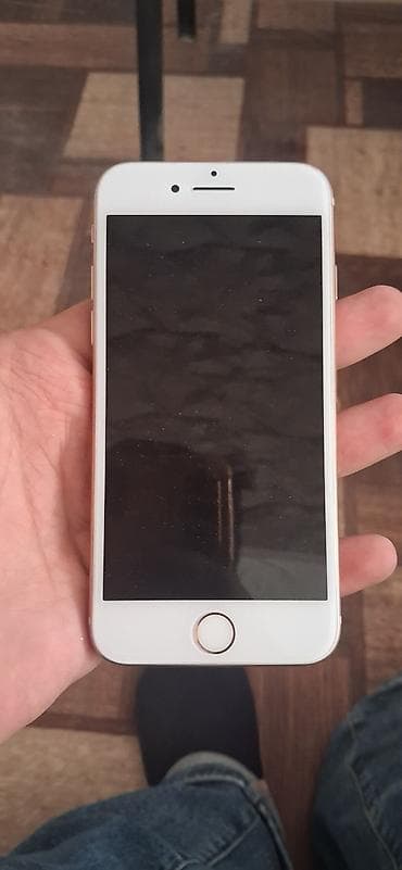 iphon 16 pro: IPhone 8, Qızılı, Barmaq izi — 3