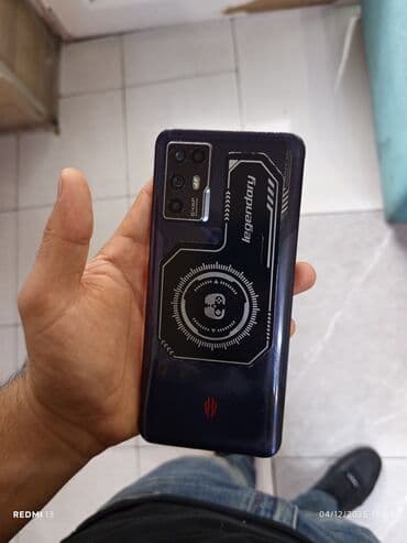 bu smartfonu satın al: Təcili satılır 🔥 dəyərindən aşağı heç bir problemi yoxdur Qaming — 1