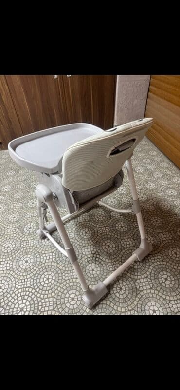 qidalandırmaq üçün uşaq stul yelləncək: Uşaq yemək stulu - Rəng: ağ-boz tonlarda - Yumşaq, naxışlı oturacaq — 7