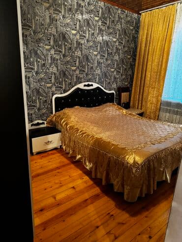 suraxanı qaraçuxur qəsəbəsində yusif eyvazov küçəsində satılıq həyət evlər: Suraxanı 4 otaqlı, 95 kv. m, Kredit yoxdur, Orta təmir — 10