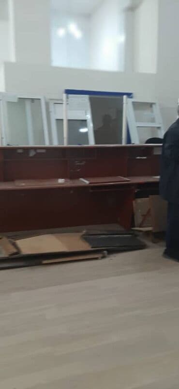 nerimanov icare obyekt: Nərimanov metrosuna yaxın 9 mərtəbəli binanın 1-ci mərtəbəsində — 8