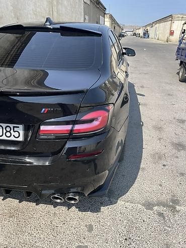cayenne krilo 2013: BMW 5 Series üçün arxa stoplar f10 — 2
