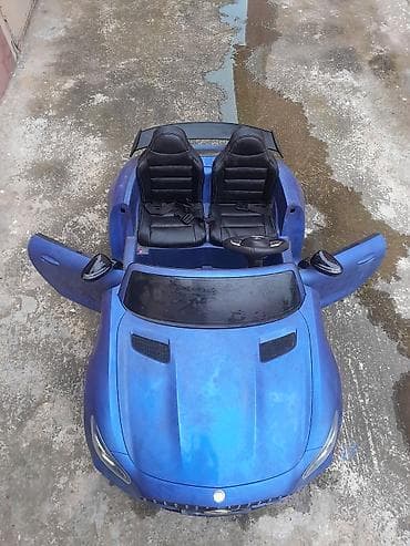 Uşaq üçün elektrikli minik maşını – ikinəfərlik, mavi rəng