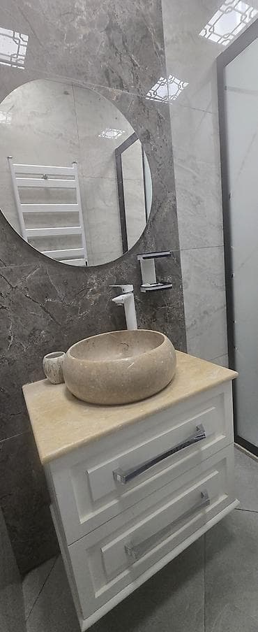 Təbii daşdan dəzgahüstü lavabo dəsti.ehmedli metrosu neapol dairesibe