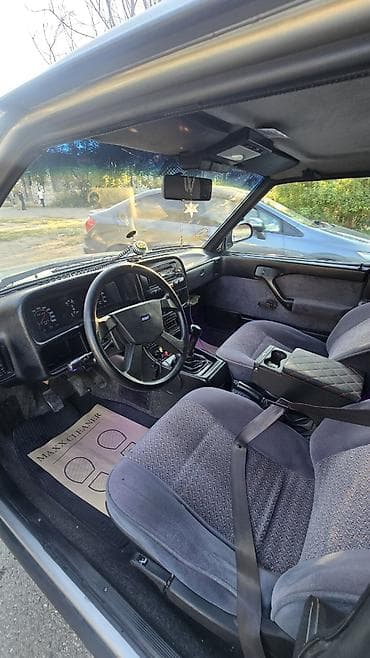 zaz satisi: Model: Sedan, 4 qapı Rəng: Açıq gümüşü (iki tonlu panellərlə) — 9