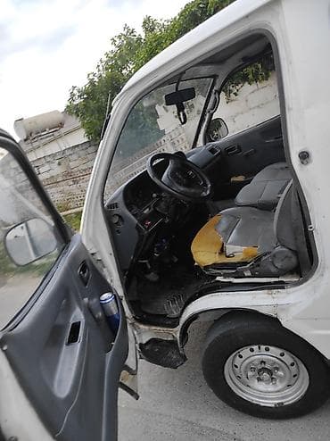 ford tranzit 2007: Toyota Hiace: 2.5 l | 1990 il Mikroavtobus — 3