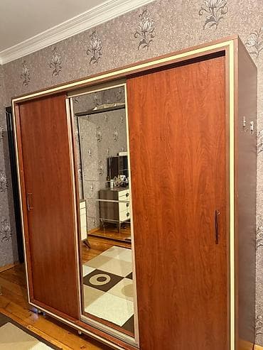 3 qapılı, Güzgülü, Qəhvəyi, Taxta, Kupe, Düz dolab — 1
