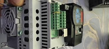 Аксессуары и тюнинг: Allen-Bradley PowerFlex 4M frekans çeviricisi Model/Cat No — 2
