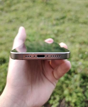 iphone 16 e: IPhone 15 Pro, 128 GB, Natural Titanium — 2