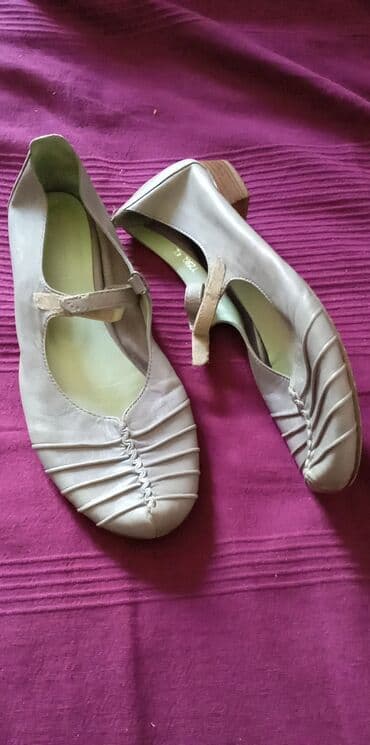 женские демисезонные туфли: Qadın ayaqqabıları – 2 cüt 1) Rəng: açıq şampan/metalik bej. - — 5